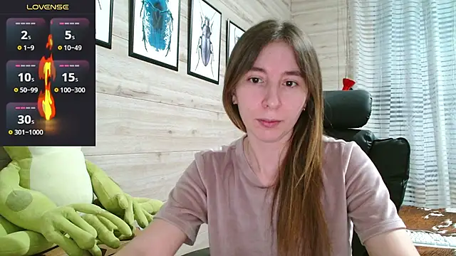 Wowpornoo online show from April 3, 2026, 2:23 pm