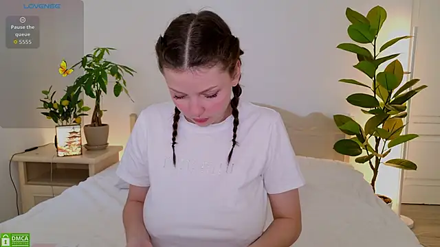 pusichka online show from September 27, 2025, 7:25 am