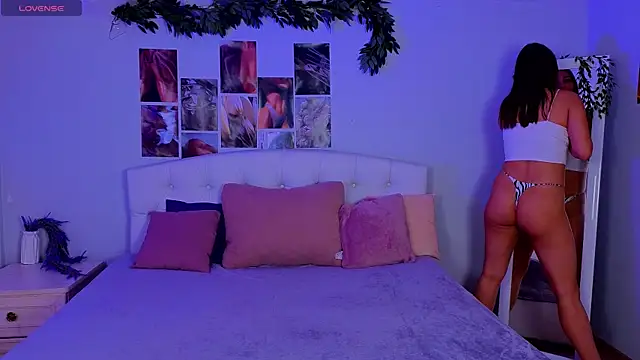 JessicaCartier online show from March 6, 2025, 4:19 am