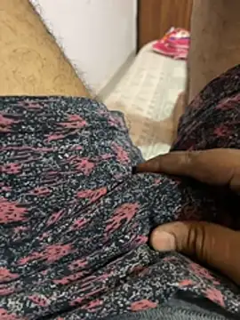 Loveboycurvy online show from May 28, 2026, 6:54 am