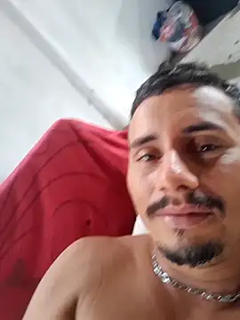 luissilva0071 online show from February 8, 2026, 5:10 pm