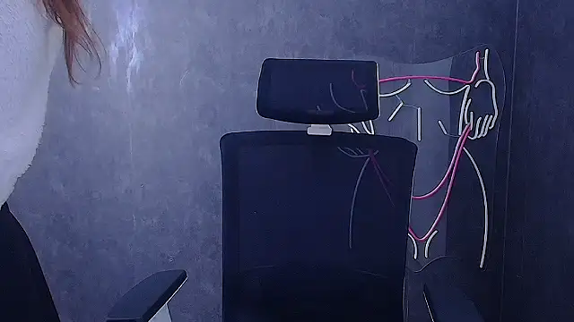 Snapshot of Aishell_ chatting on September 10, 2025, 6:23 am Aishell  online show from September 10, 2025, 6:23 am