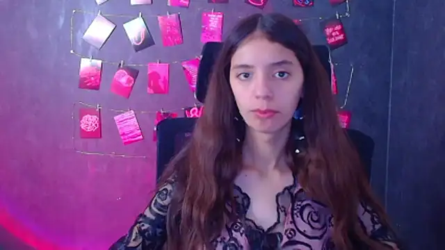 Snapshot of Aishell_ chatting on October 28, 2025, 12:26 pm Aishell  online show from October 28, 2025, 12:26 pm