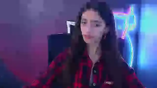 Snapshot of Aishell_ chatting on February 9, 2025, 6:54 am Aishell  online show from February 9, 2025, 6:54 am