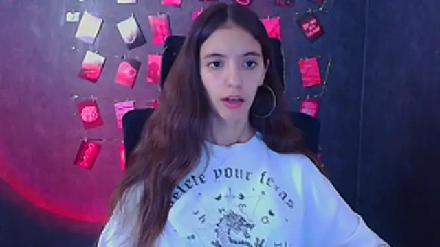 Aishell  online show from November 24, 2025, 12:38 pm