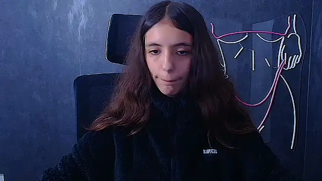 Snapshot of Aishell_ chatting on September 9, 2025, 5:06 am Aishell  online show from September 9, 2025, 5:06 am