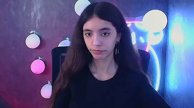 Snapshot of Aishell_ chatting on February 28, 2025, 12:31 pm Aishell  online show from February 28, 2025, 12:31 pm