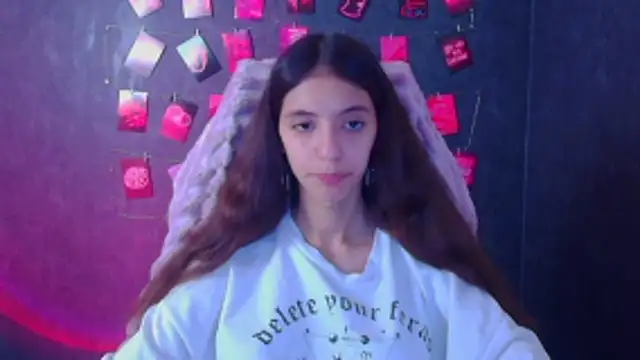 Snapshot of Aishell_ chatting on October 30, 2025, 12:25 pm Aishell  online show from October 30, 2025, 12:25 pm