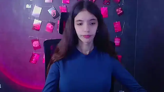 Aishell  online show from December 23, 2025, 6:23 am