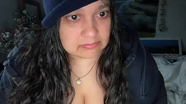 MelanieFawker online show from October 15, 2025, 2:25 pm