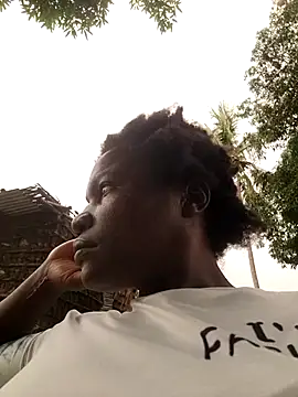 missarpie online show from October 29, 2025, 10:58 am