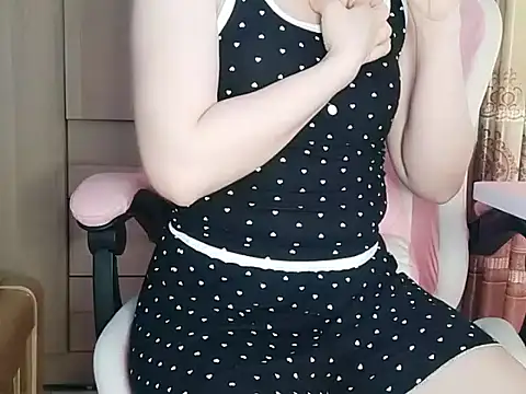 Snapshot of Pink_cream chatting on July 5, 2026, 6:09 am Pink cream online show from July 5, 2026, 6:09 am