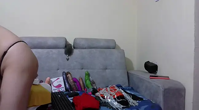 PenelopeHot 91 online show from March 11, 2025, 9:59 pm