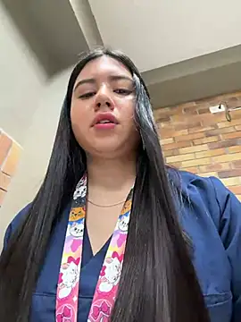 VAL PRINCESS online show from July 22, 2026, 8:11 pm