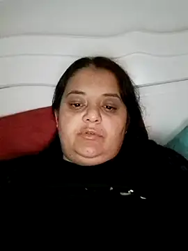 sarahhh1987 online show from November 1, 2025, 8:36 pm