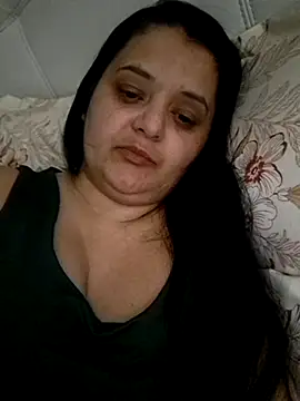 sarahhh1987 online show from April 1, 2026, 6:16 pm