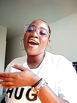 Snapshot of Perlasexyu1 chatting on October 16, 2025, 2:47 pm Perlasexyu1 online show from October 16, 2025, 2:47 pm