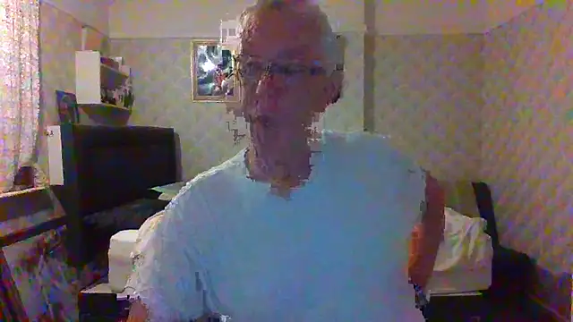 shaun63m online show from November 16, 2025, 2:05 am