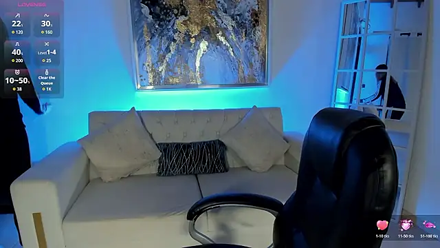 Snapshot of ViolettHansson chatting on February 28, 2026, 10:48 am ViolettHansson online show from February 28, 2026, 10:48 am