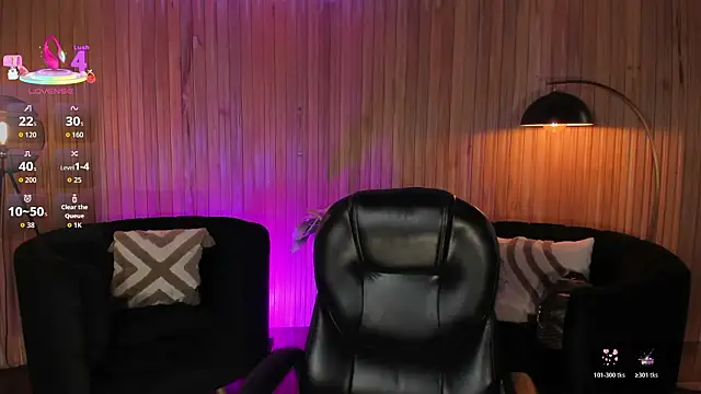 Snapshot of ViolettHansson chatting on February 24, 2026, 6:20 pm ViolettHansson online show from February 24, 2026, 6:20 pm