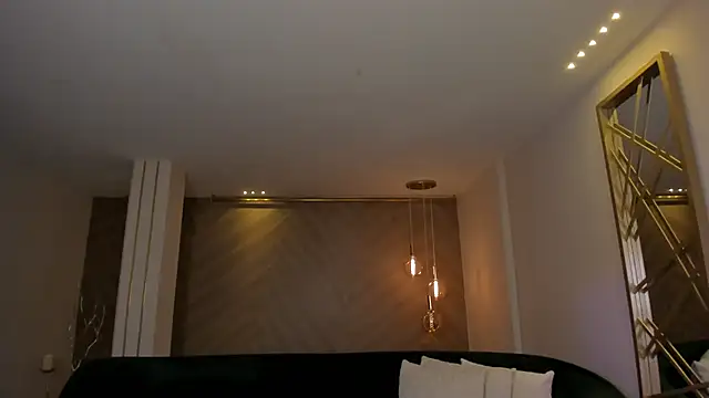 AliceHarper  online show from October 18, 2025, 11:56 am