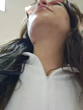 mmmVirginia online show from October 24, 2025, 7:02 pm