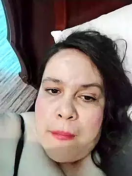 Snapshot of lunanataly chatting on February 17, 2025, 1:25 am lunanataly online show from February 17, 2025, 1:25 am