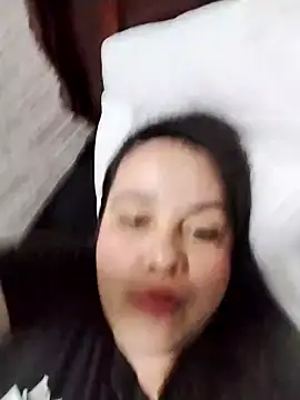 Snapshot of lunanataly chatting on March 2, 2025, 9:52 pm lunanataly online show from March 2, 2025, 9:52 pm