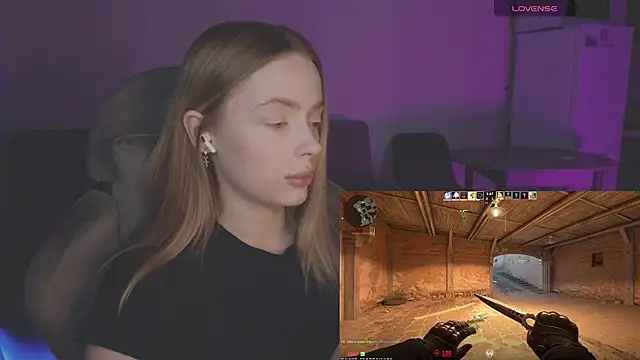  MayShy  online show from December 5, 2025, 5:28 am