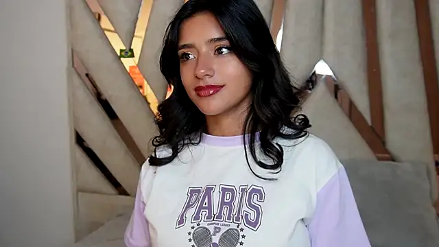 Rebecca 055 online show from April 23, 2026, 1:01 am