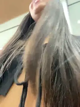 Salome golvert online show from January 31, 2025, 9:05 pm