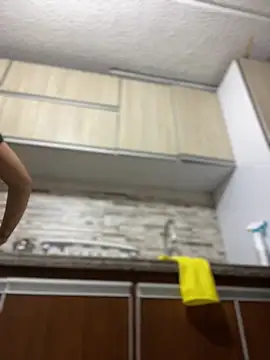 Salome golvert online show from February 1, 2025, 10:01 pm