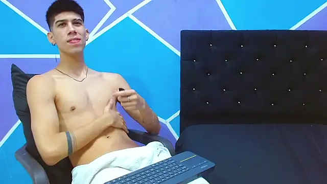 Snapshot of jhony-sex chatting on December 24, 2024, 8:11 am jhony-sex online show from December 24, 2024, 8:11 am