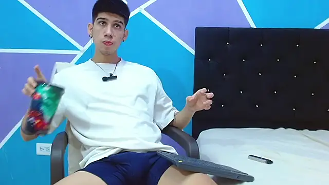 Snapshot of jhony-sex chatting on January 9, 2025, 4:08 am jhony-sex online show from January 9, 2025, 4:08 am