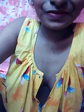 Snapshot of Bengoli--bhabhi chatting on March 1, 2025, 6:11 pm Bengoli--bhabhi online show from March 1, 2025, 6:11 pm