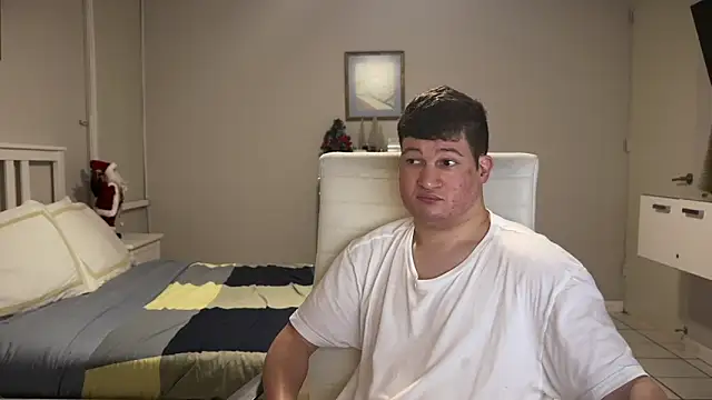 Lorenzo hernandez online show from November 20, 2025, 7:25 pm