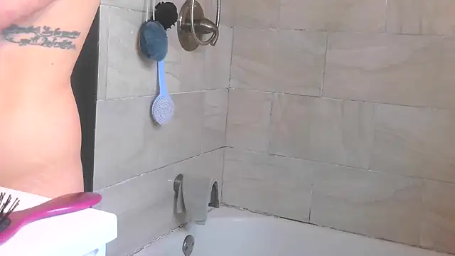 paytonkelly online show from March 26, 2026, 3:54 pm