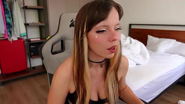 Ayra Lust online show from February 28, 2026, 5:23 pm