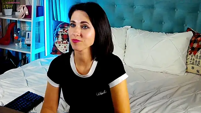 HeidiBloom online show from January 31, 2025, 4:06 pm