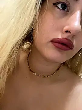 Snapshot of afrodizyak chatting on November 26, 2025, 11:43 am afrodizyak online show from November 26, 2025, 11:43 am