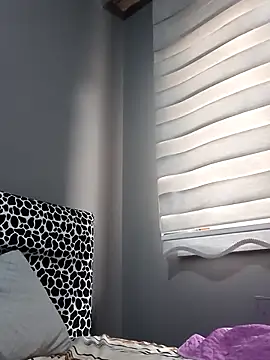 Snapshot of afrodizyak chatting on February 10, 2025, 6:09 am afrodizyak online show from February 10, 2025, 6:09 am