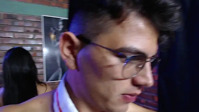 UNIVERSAL SEXX  online show from December 12, 2024, 9:30 am