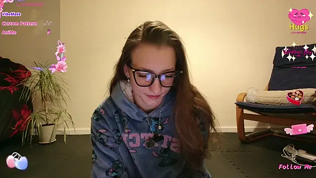 Snapshot of Milky_flexy_cat chatting on February 23, 2025, 5:18 pm Milky flexy cat online show from February 23, 2025, 5:18 pm