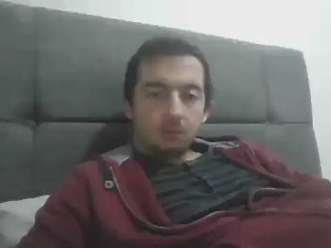 Snapshot of laynufff chatting on November 21, 2025, 8:41 pm laynufff online show from November 21, 2025, 8:41 pm