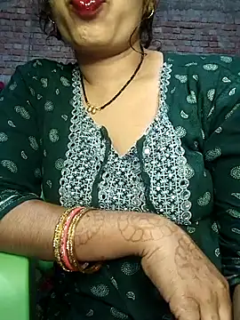 Snapshot of Simaran_bhabhi chatting on March 4, 2025, 3:15 pm Simaran bhabhi online show from March 4, 2025, 3:15 pm
