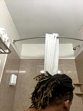 1BeautyN1Beast online show from November 12, 2025, 12:59 am