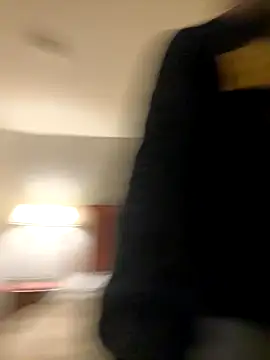 1BeautyN1Beast online show from November 13, 2025, 1:20 am