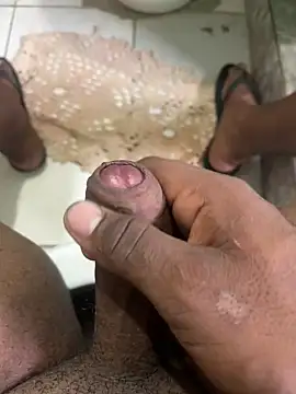 julio9679 online show from March 29, 2026, 4:08 pm