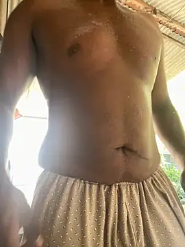 julio9679 online show from April 26, 2026, 1:52 pm