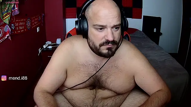 menditeta1 online show from September 10, 2025, 9:25 pm